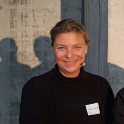 Dr. Alexa Lutzenberger