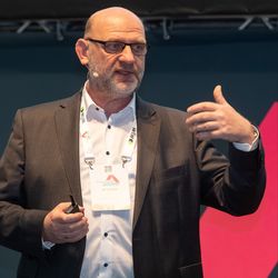 Dr. Ulrich Franke